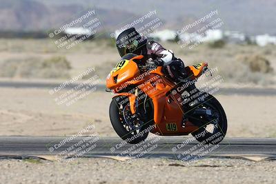 media/Jan-15-2026-Racers Edge (Thu) [[dfebeb70ab]]/3-B Group/Session 1 Turn 15/